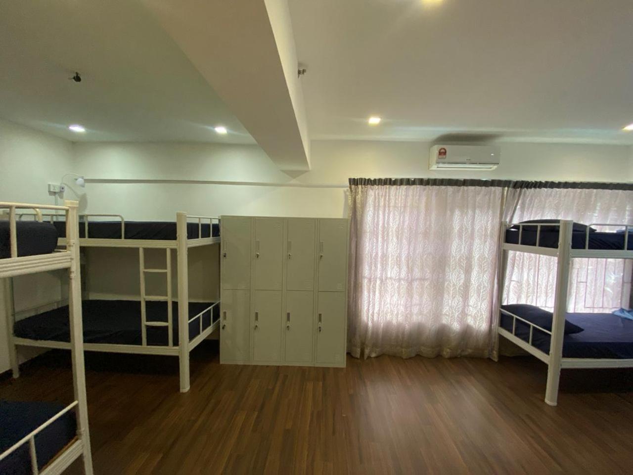 Wakakapackers Hostel *